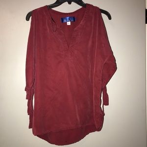 Francesca’s cold shoulder top!